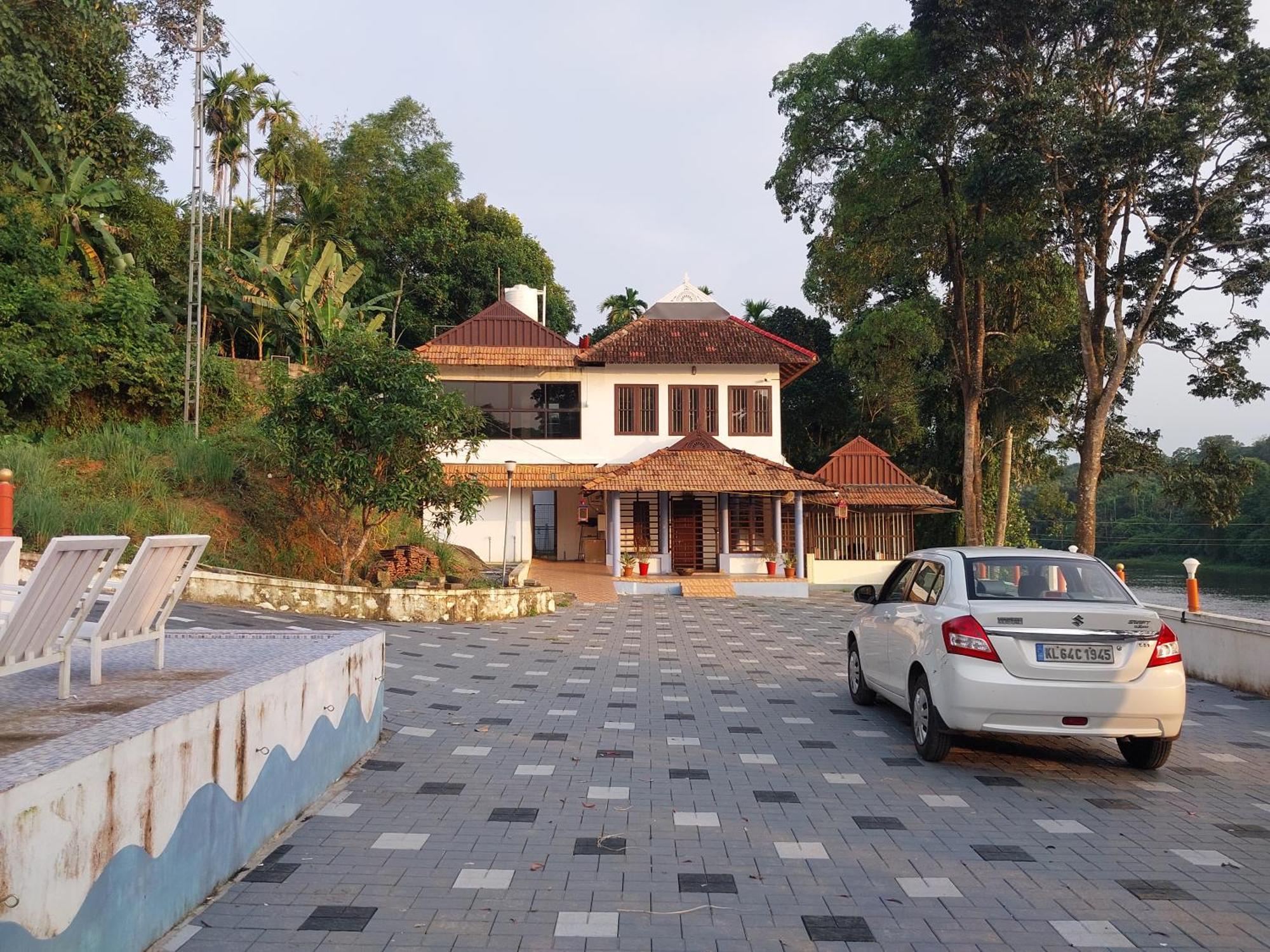 Stayberries River Rock Villa Athirapilly Kizhake Chālakudi 외부 사진